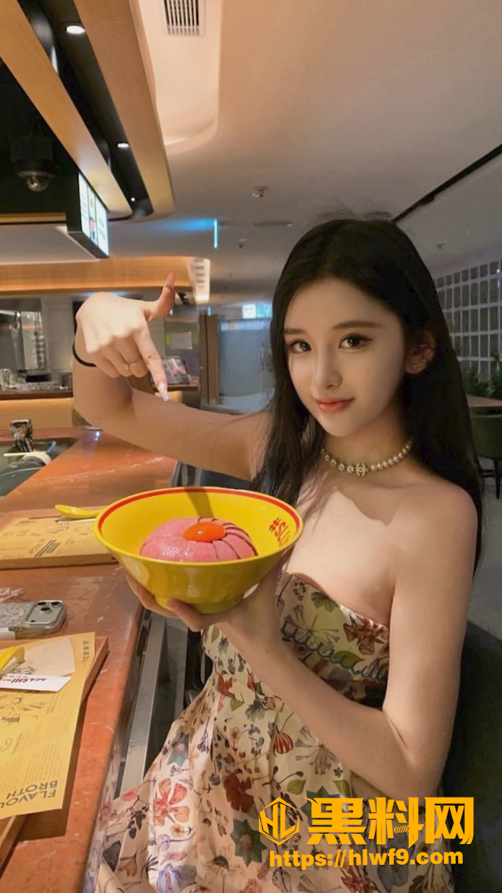 中美混血Vicky福利资源3