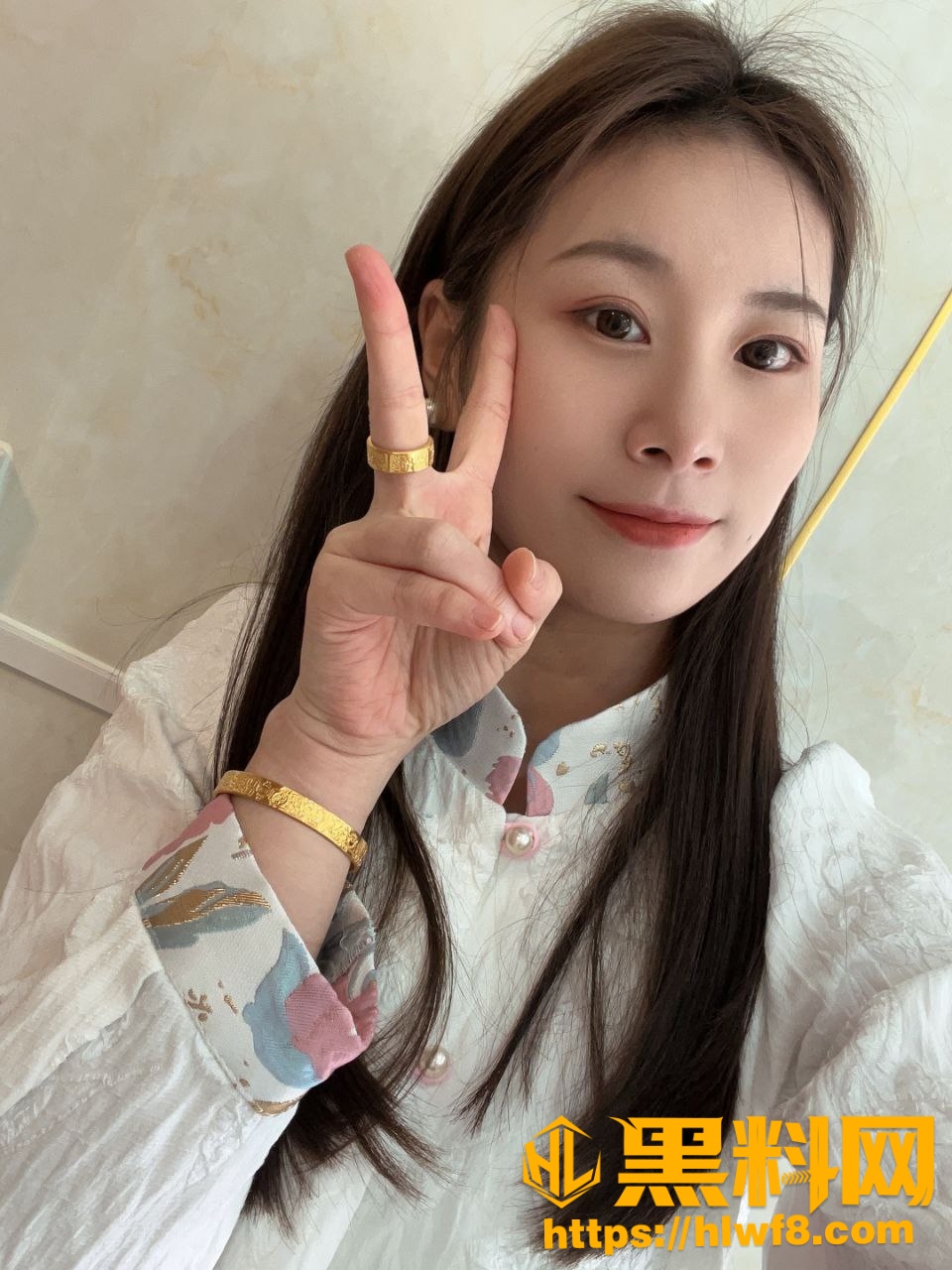 逍遥房东俏房客7677章1