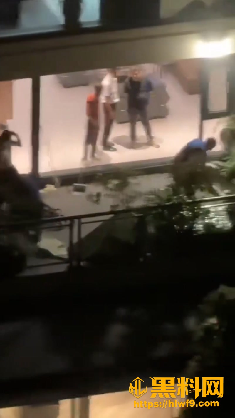 03汕头珑熙府跳楼事件1 3wm