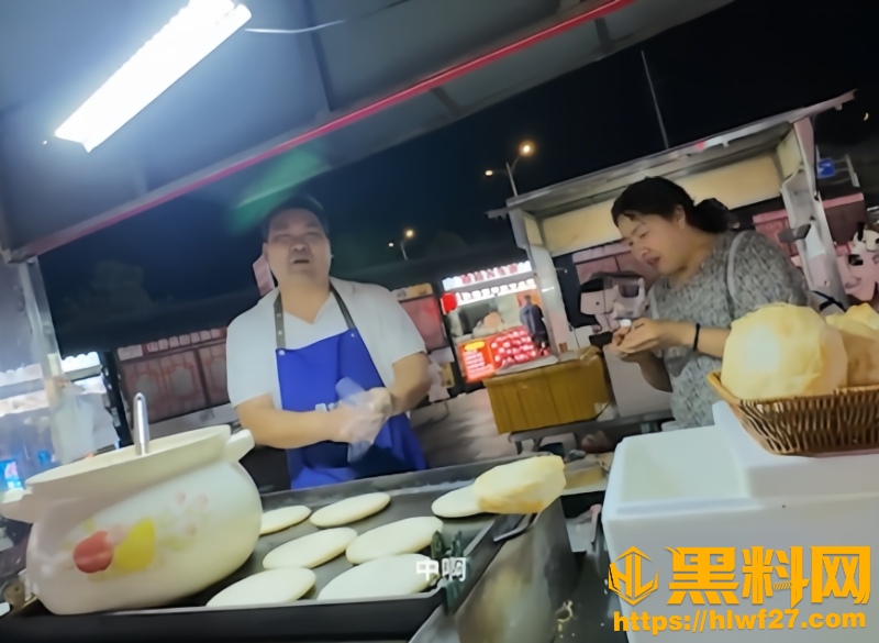 摊主爽快答应多添肉2