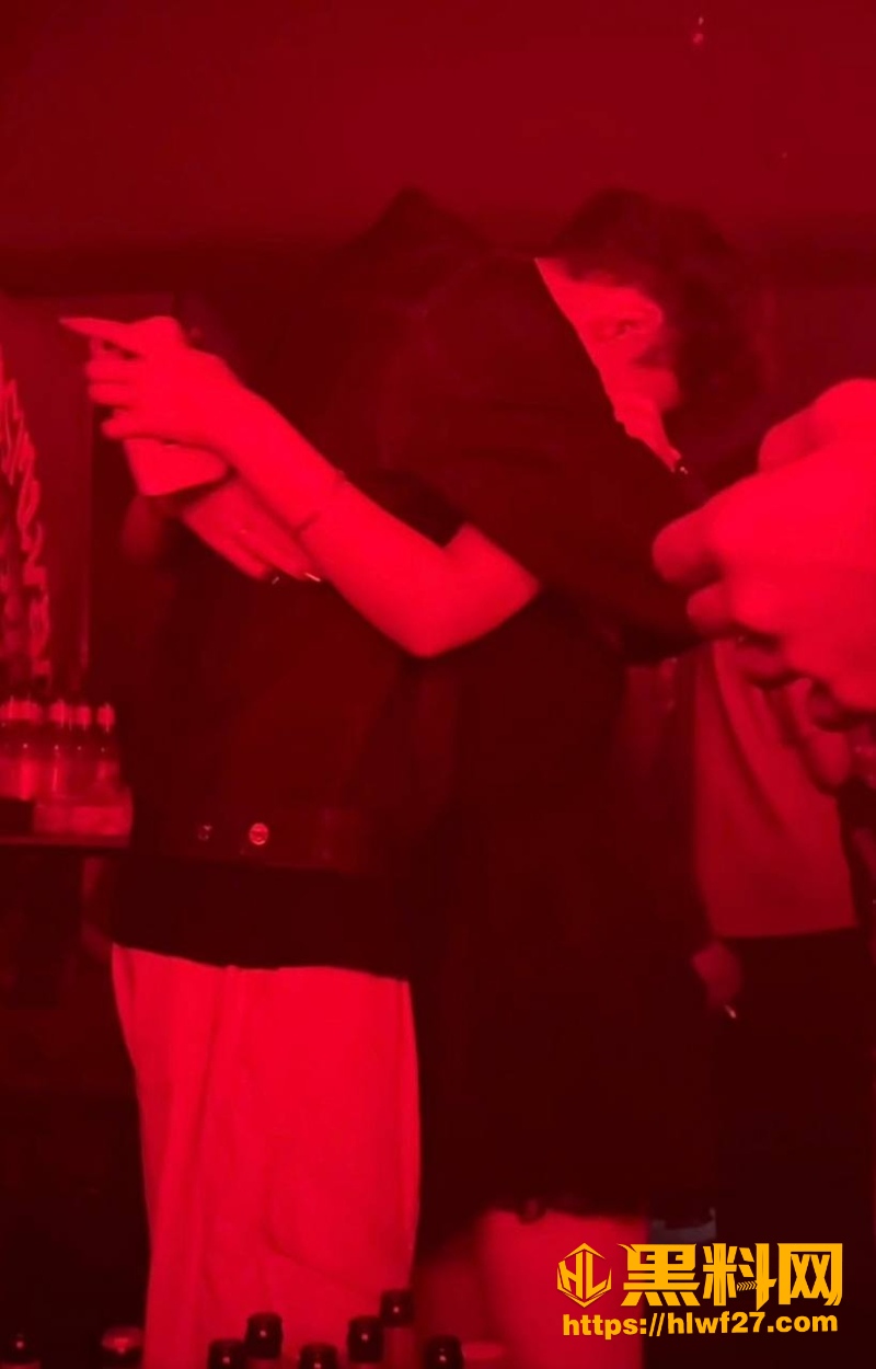 黄子韬孕期嫖娼事件 13