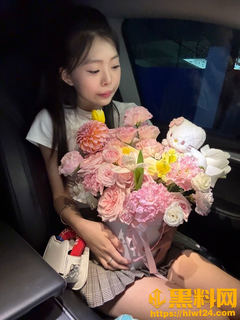 赵糯糯性爱视频流出4