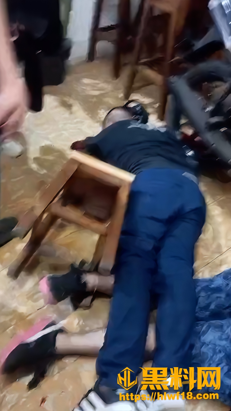 哥伦比亚瓦乌卡省便利店枪击事件3