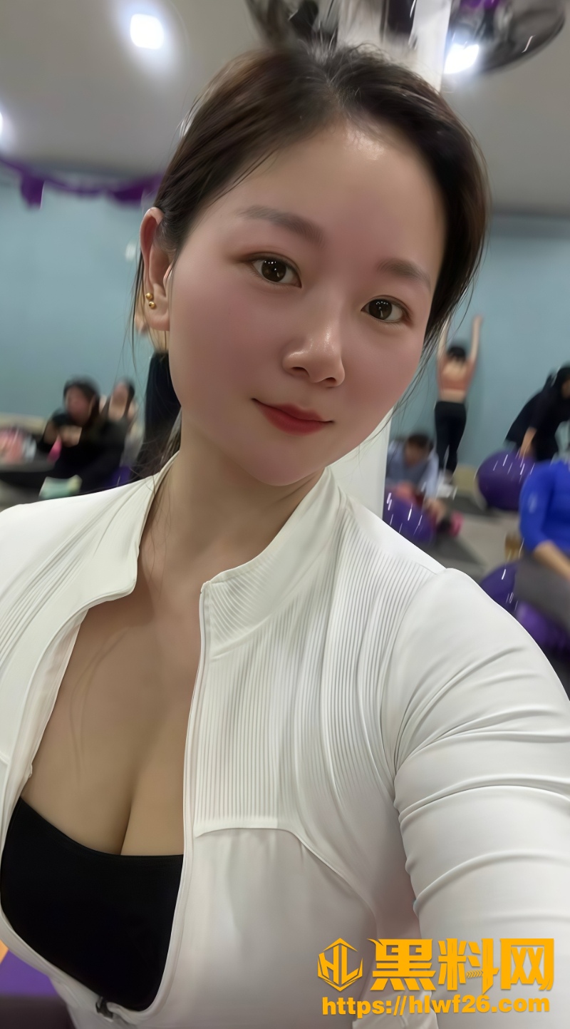 网红刘晶与大哥开房被曝光2